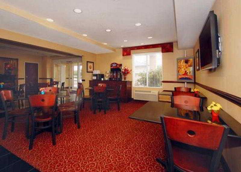 فندق Wingate By Wyndham Kings Bay Naval Base I-95 كينغسلاند المظهر الخارجي الصورة